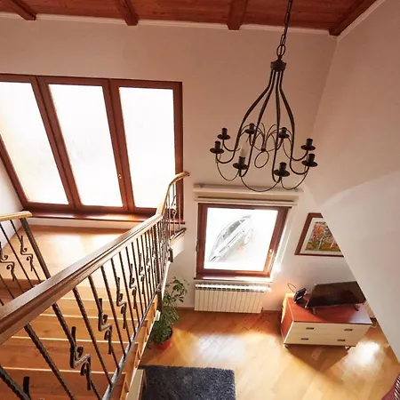 Center - Free Parking Vila