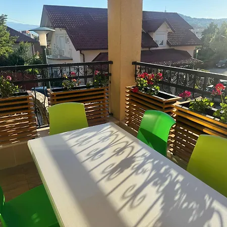 Center - Free Parking Vila