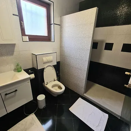 Center - Free Parking Vila