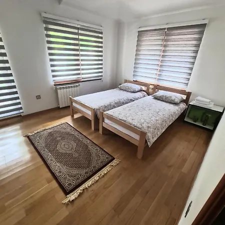 Center - Free Parking Villa *