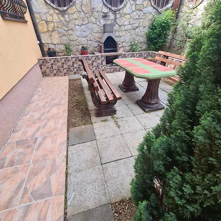 Center - Free Parking Villa *