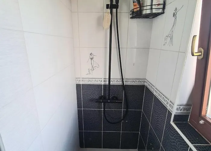 Center - Free Parking *